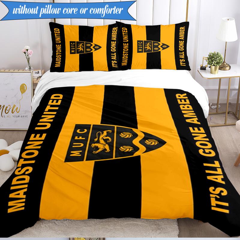3PCS Football Crest Printed Soft Bedding Set,Including 1pc Duvet Cover And 2pcs Pillowcases Perfect for Bedroom, Dormitory, Fan gift