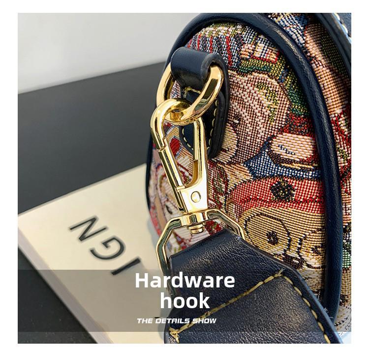 Beibaobao Cartoon Bear Contrast Messenger Bag - 2024 New Fashion Shoulder Bag for Women