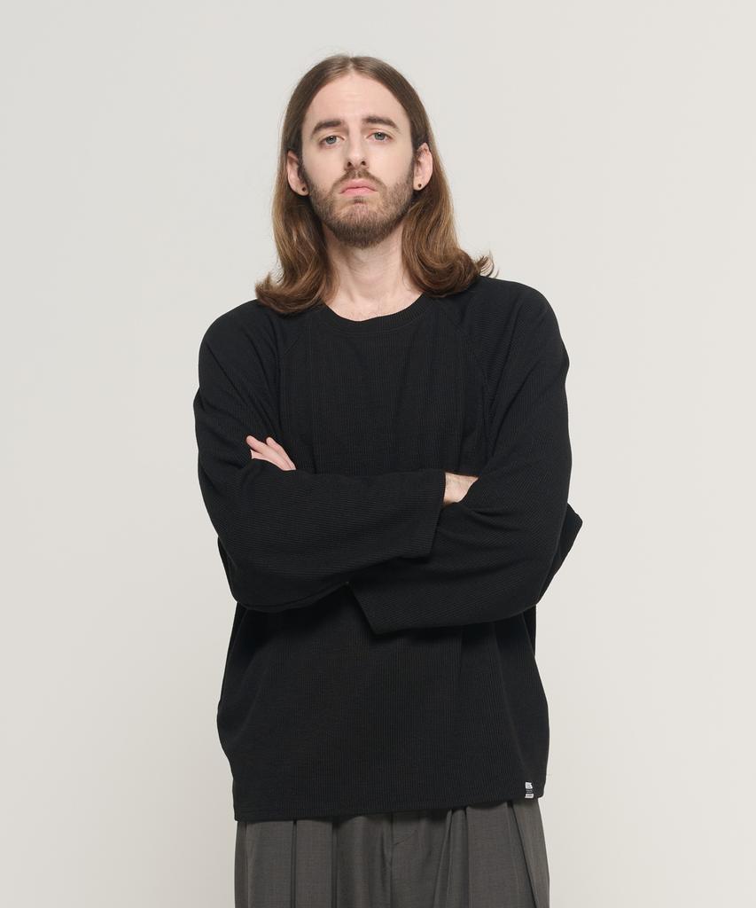 CARGOBROS Soft Raglan Layered Long Sleeve Knit (Black)