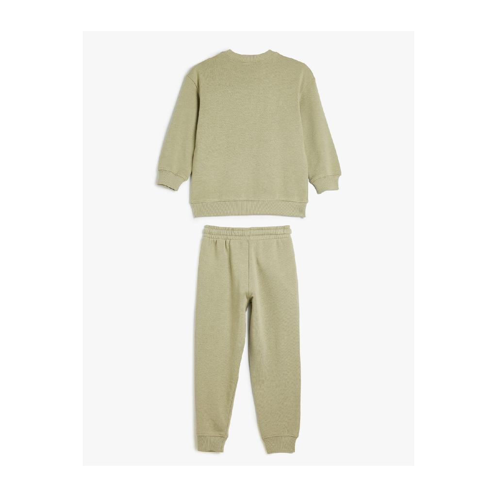 Sweatshirt And Tracksuit With Cotton Charts