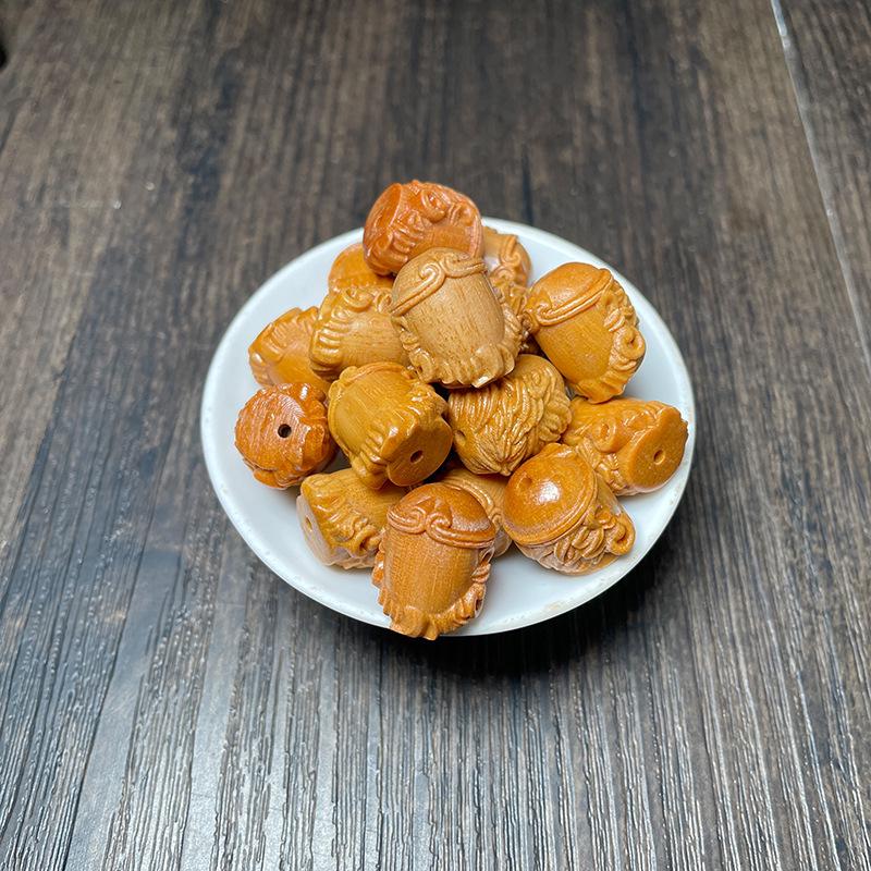 Xinshan Carved Sandalwood Beads and Phone Pendant Accessories
