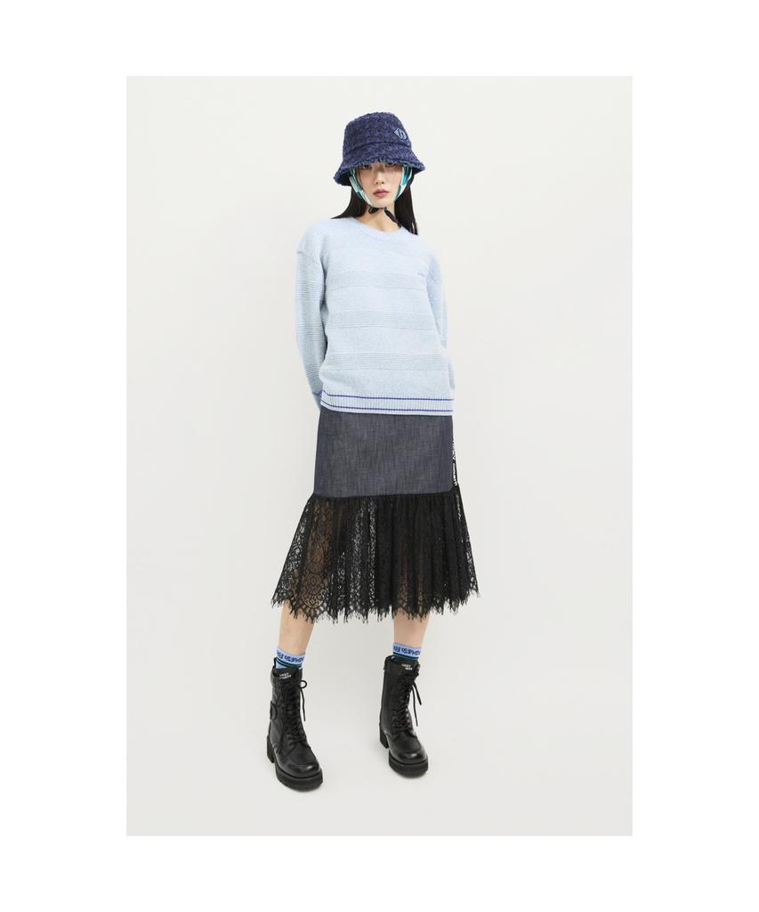 LUCKY CHOUETTE Sleeve Emblem Printed Kni Pullover (Light Blue) Lfwas25110Bul