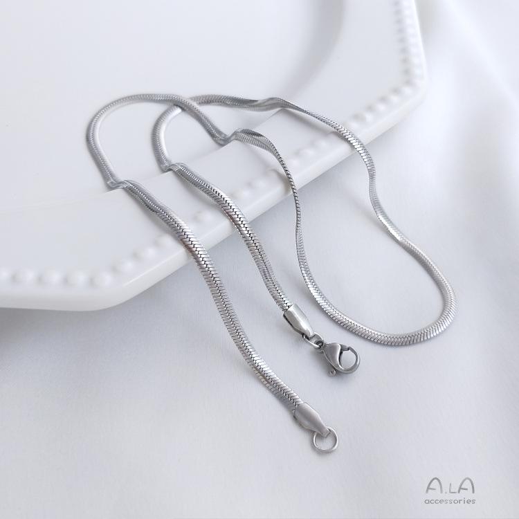 18K Gold-Plated Titanium Steel Snake Bone Necklace - Women's Minimalist Choker