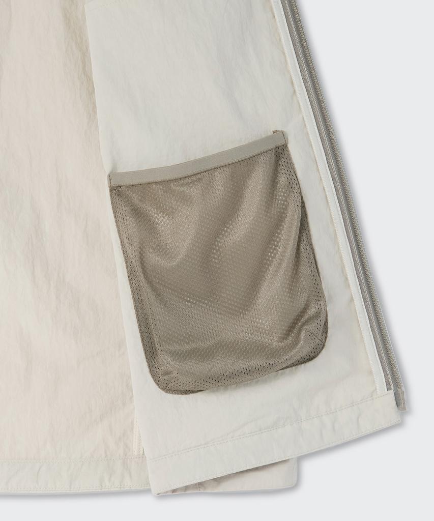 Musinsa Standard [City Leisure] Mesh Pocket Vest [Dusty Cream]