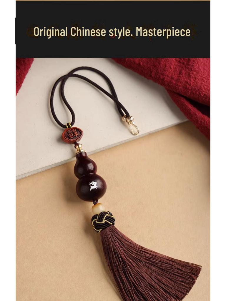 Автомобильная подвеска в виде тыквы из красного сандалового дерева для безопасных путешествий - подвеска-унисекс на зеркало заднего вида