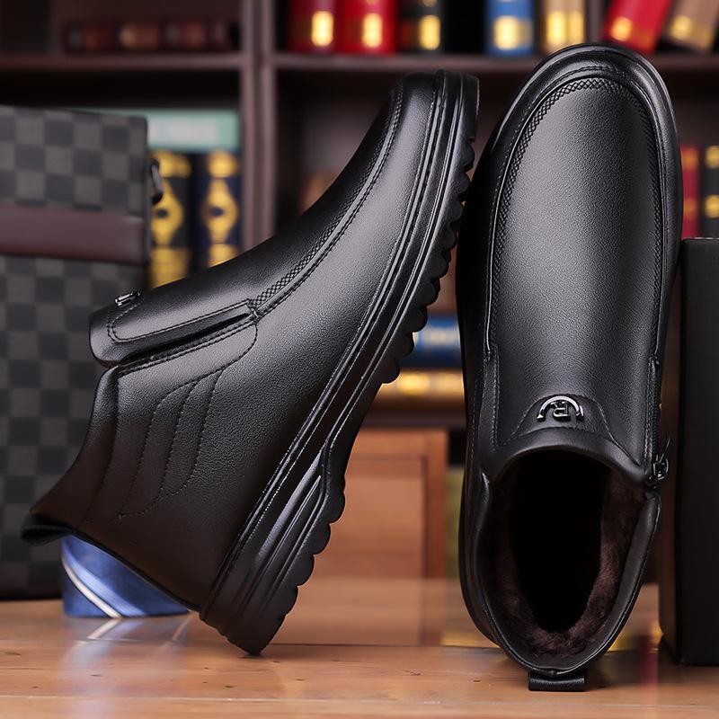 2024 зимние новые мужские высокие хлопковые туфли мужские повседневные кожаные туфли для пап среднего возраста бархатные теплые хлопковые туфли 6128