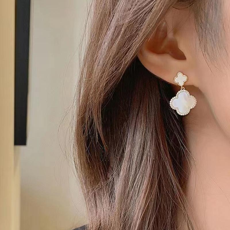 Модные темпераментные серьги с четырьмя листами клевера, высококачественные женские серьги с супер красивым внешним видом