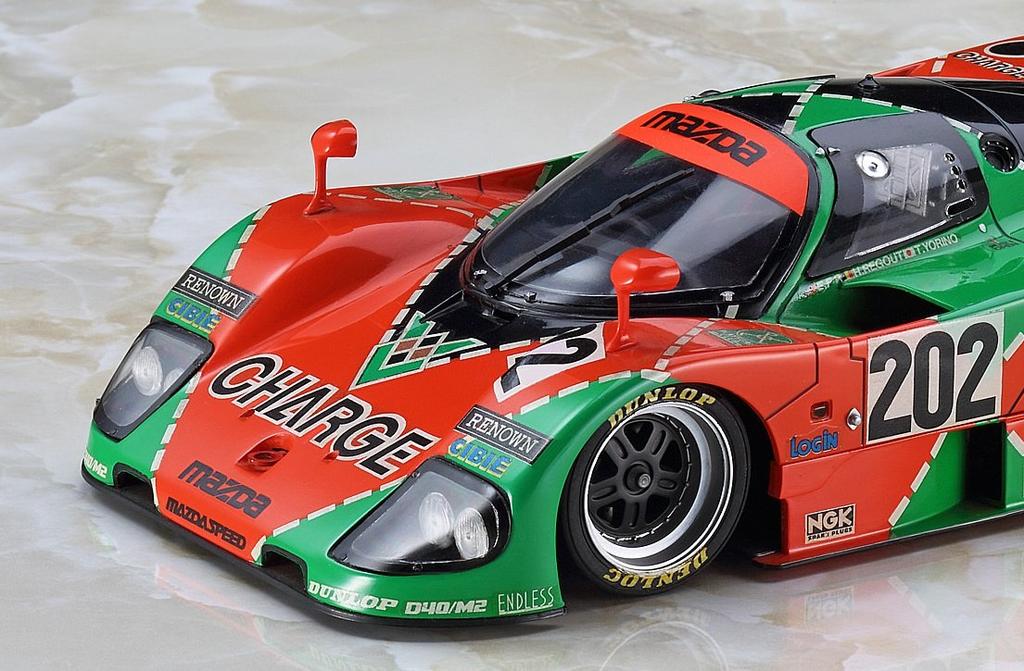 Hasegawa Scale Charge Mazda 767B Plastic Model Kit 20312 1/24