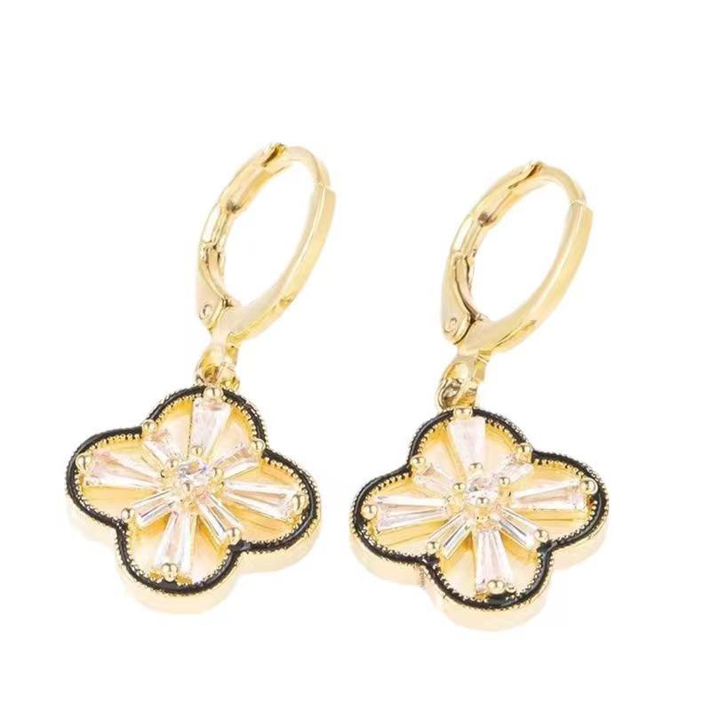 Diamond Four-Leaf Flower 925 Earrings Light Luxury High-End Ear Buckles Exquisite Temperament Earrings
