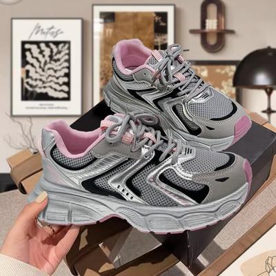 Модные спортивные туфли на платформе ярко-розового цвета для женщин 2024 осень, нескользящие массивные кроссовки, женская модная пара, студенческие, на толстой подошве, папины кроссовки