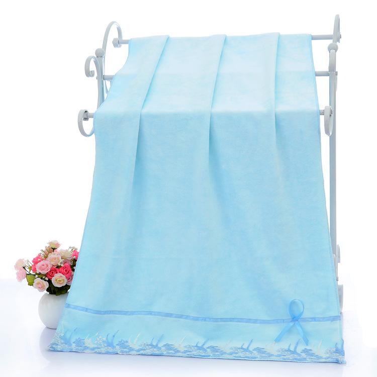 Мягкие, Впитывающие Банные Полотенца из Микрофибры с Кружевной Отделкой - Набор из Двух Штук, Гипоаллергенные