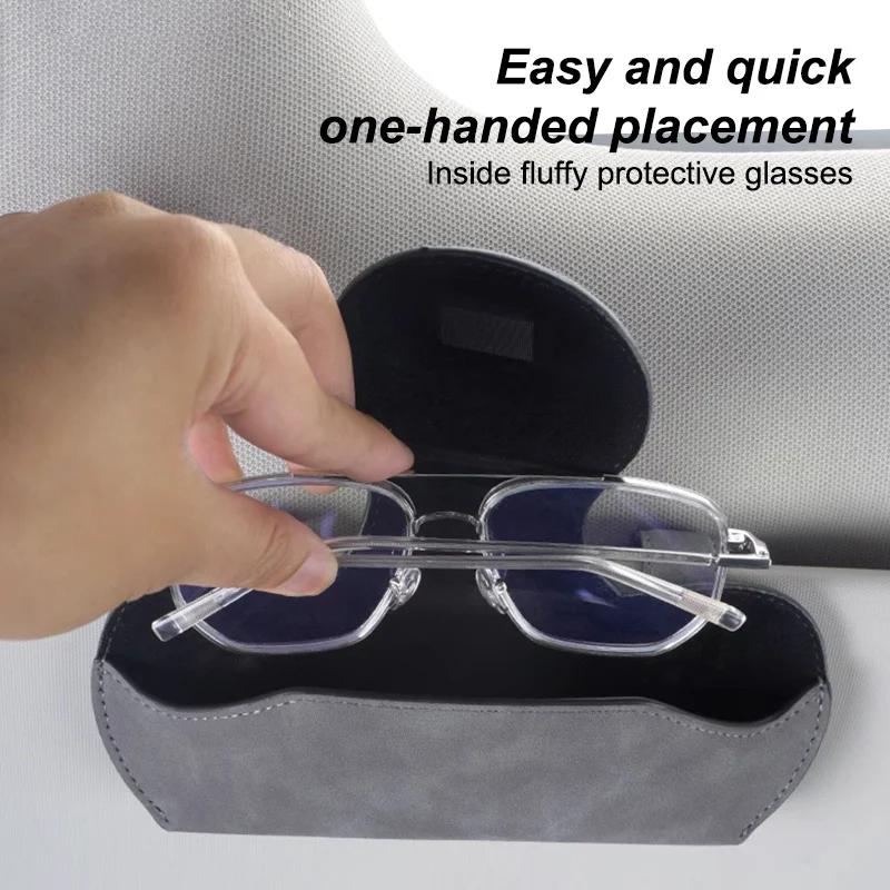 Car Stickers For Alfa Romeo Car Interior Glasses Clip Auto Sun Visor Sunglasses Holder For Alfa Romeo Giulia Stelvio Giulietta 1