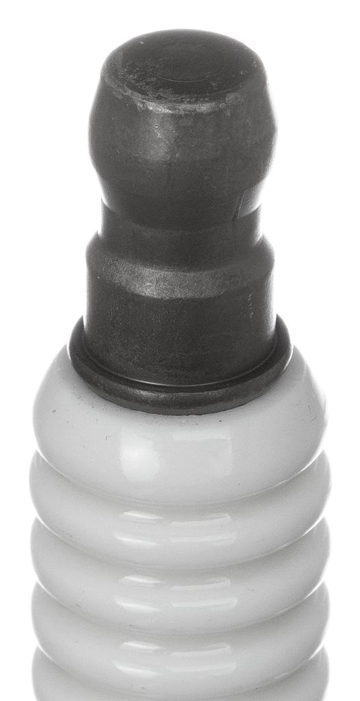 Свеча зажигания NGK [7938] Интегрированная BKR5E