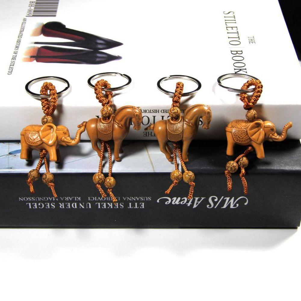 Pendant Carving Elephant Lucky Horse Keychain Lucky Horse Keyring Weaving Key Chains Key Holder