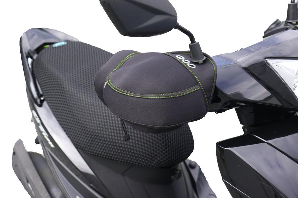 Водонепроницаемая и неопреновая накладка на руль мотоцикла SKT Industries, холодостойкая WNHC-03-SKT (Черный/черный)