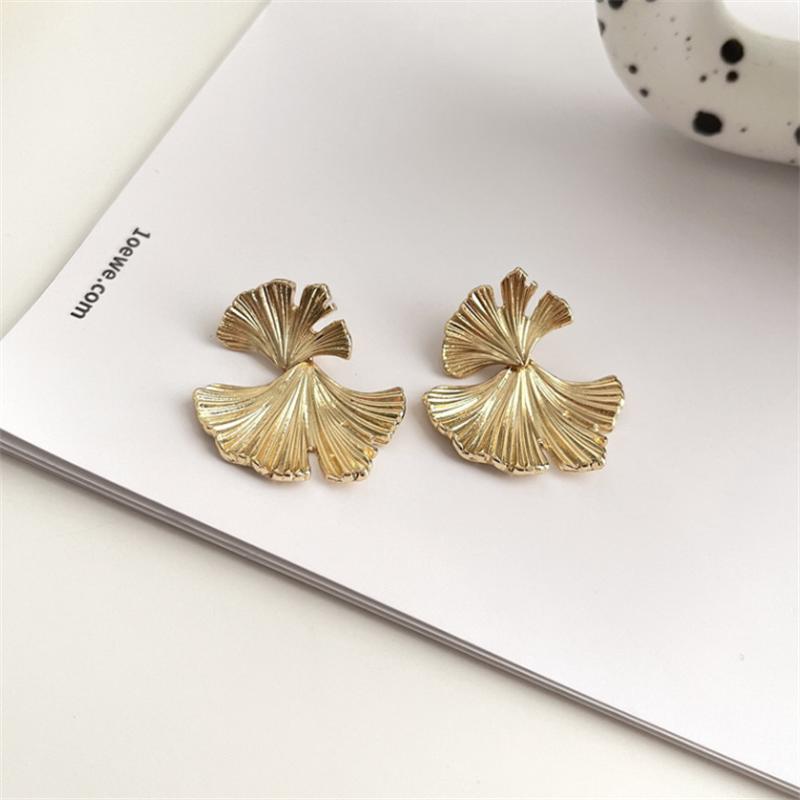 Модные металлические серьги в виде больших листьев гинкго для женщин, свадебные классические ювелирные изделия, геометрические серьги