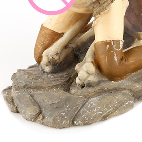 Wear-resistant Anti-deform Stylish Vivid Eye-catching Couple Sculpture Novelty Desk Statue Ornament Art Statue