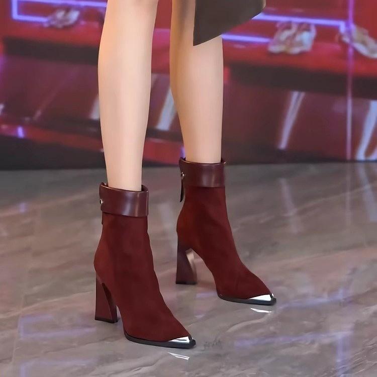 Мода 2024 года, модные женские ботильоны с острым носком и высоким каблуком, женские сексуальные дизайнерские короткие сапоги с леопардовым принтом, женские современные сапоги с застежкой-молнией сзади