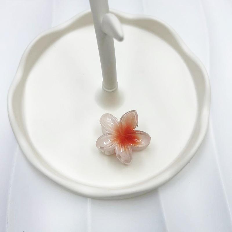 Европейский и американский Франжипани 4 см Модный зажим-краб для волос для пляжного отдыха