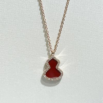 Fashion High End Jewelry 18k Gold Plated Vintage Chains for Women Featuring White Mother Pearl Agate Lucky Gourd Pendant