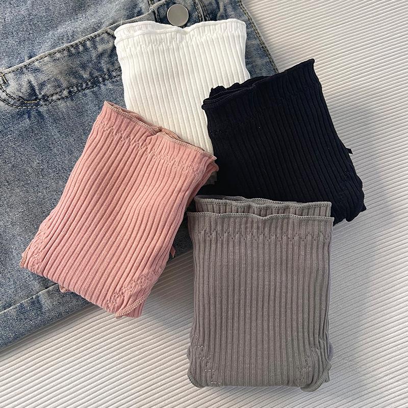 Elegant Lace Underwear for Women Made of Pure Cotton Cute Comfortable Threaded Bow for Girls with Black Fungus Edges Mid Waist Underwear Panties