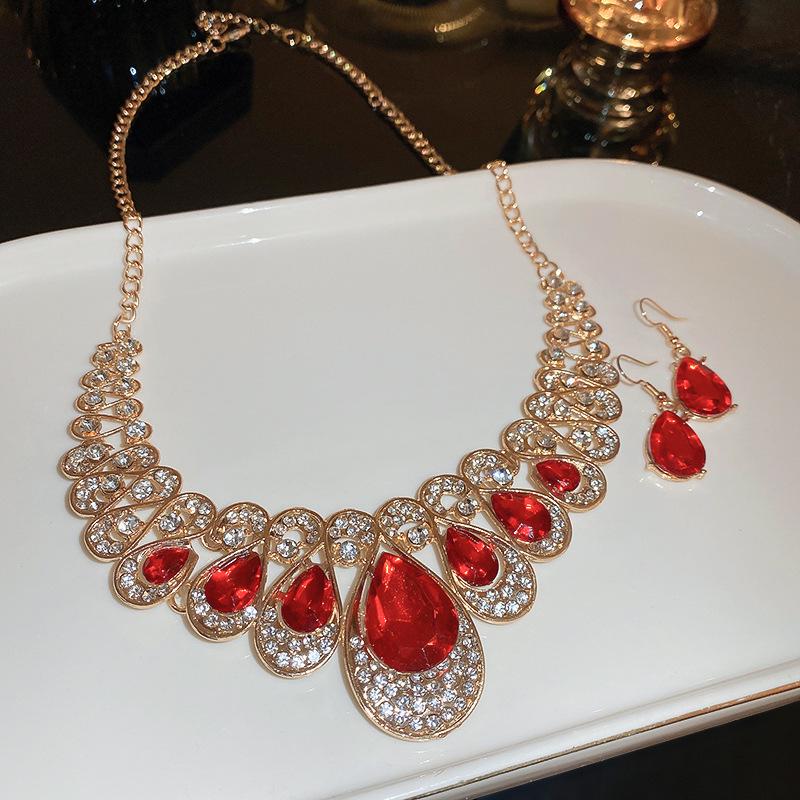 Винтажное ожерелье с цветком из стразов - Ретро придворный стиль, ключичная цепочка в легкой роскошной моде