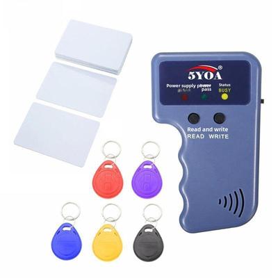 Ручной считыватель/записывающий RFID-устройство 125 кГц и дубликатор карт доступа в виде брелока