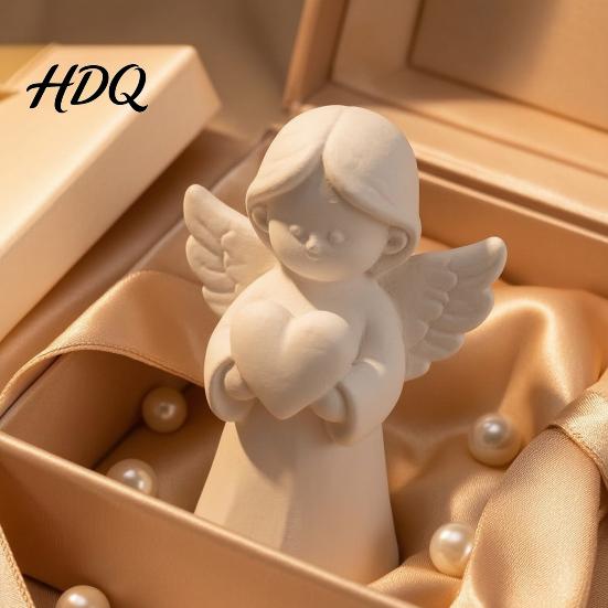 Фигурка Символ Любви и Защиты 3D Печать Ангел Сердце Статуя Белая Смола Молящийся для Французской Кантри Комнаты Декор Гостиной Спальни Минималистичный