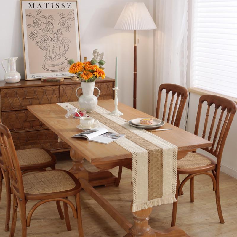 Жаккардовая дорожка для стола Nordic Simple Black & White