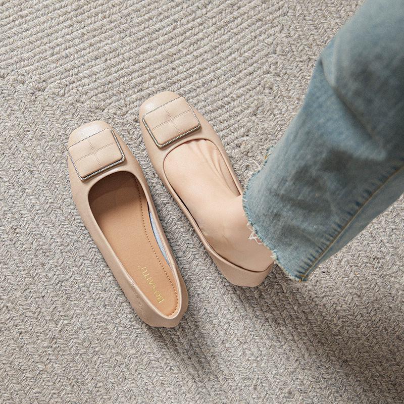 Женские балетки из натуральной кожи, весна 2025: Низкий вырез, Универсальный массивный каблук, Большие размеры 41-43, Идеально для летней работы.