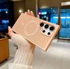 Трехмерный вырез Подходит для чехла для мобильного телефона Samsung S25 Ultra Магнитное поглощение S23FE Матовый Охлаждающий S24Plus Защитный чехол