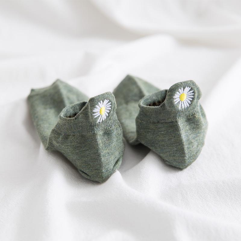 Женские носки-лодочки с вышивкой «Ромашка» — корейский стиль Quan Zhilong, весна/лето 2020 г.