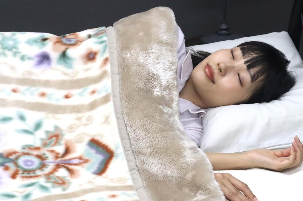 Romance Kosugi Meyer Double Blanket, Single (140 x 200 cm), Anti-Static, Plenty of Volume, Double-Layer, Made in Izumiotsu, Beige