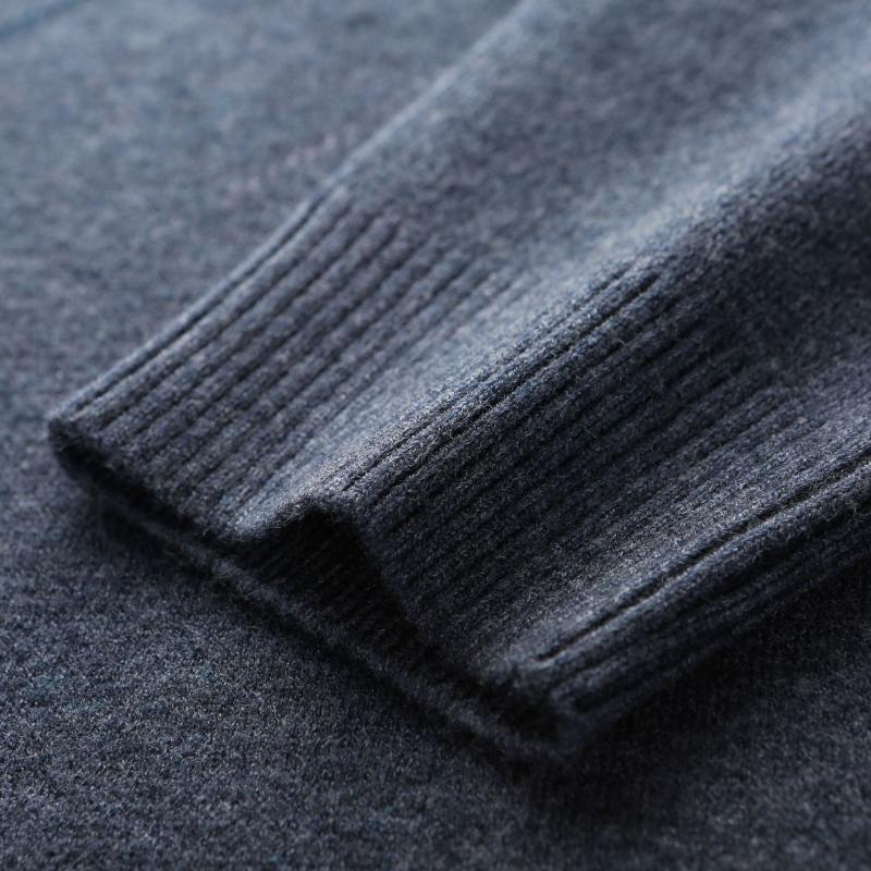 Man Autumn and Winter Clothes Middle-aged V-neck Sweater Men's Thickened Sweater Knitted Base Shirt