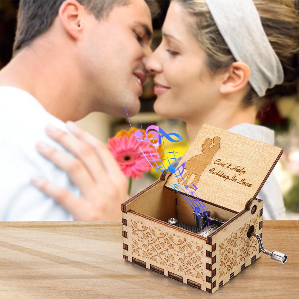 Lover Wooden Birthday Presents Can't Help Falling In Love Hand-Cranked Vintage Music Box Engraving