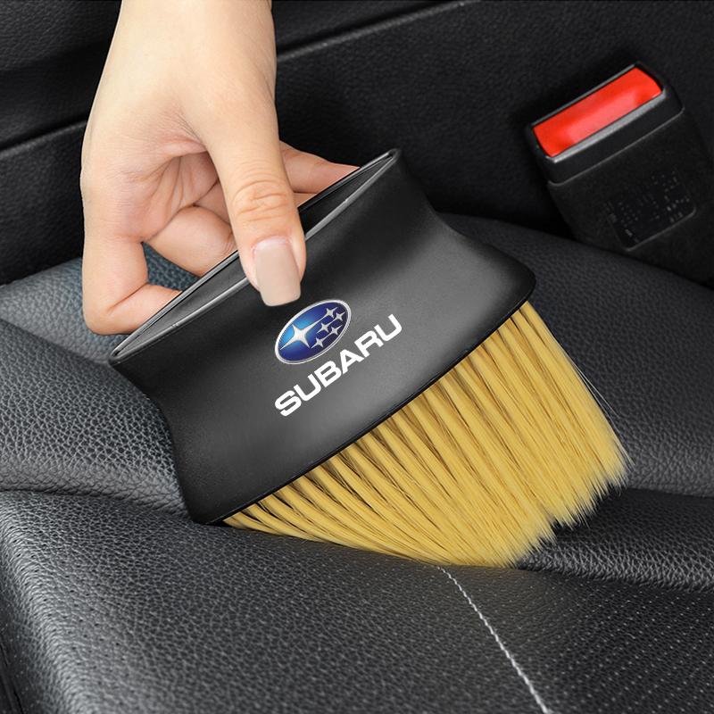 1Pcs Car Dedusting Brush Air Outlet Cleaning Brush Car Accessories For Subaru Forester Impreza Outback Legacy Tribecacar WRC XV Car Accessories