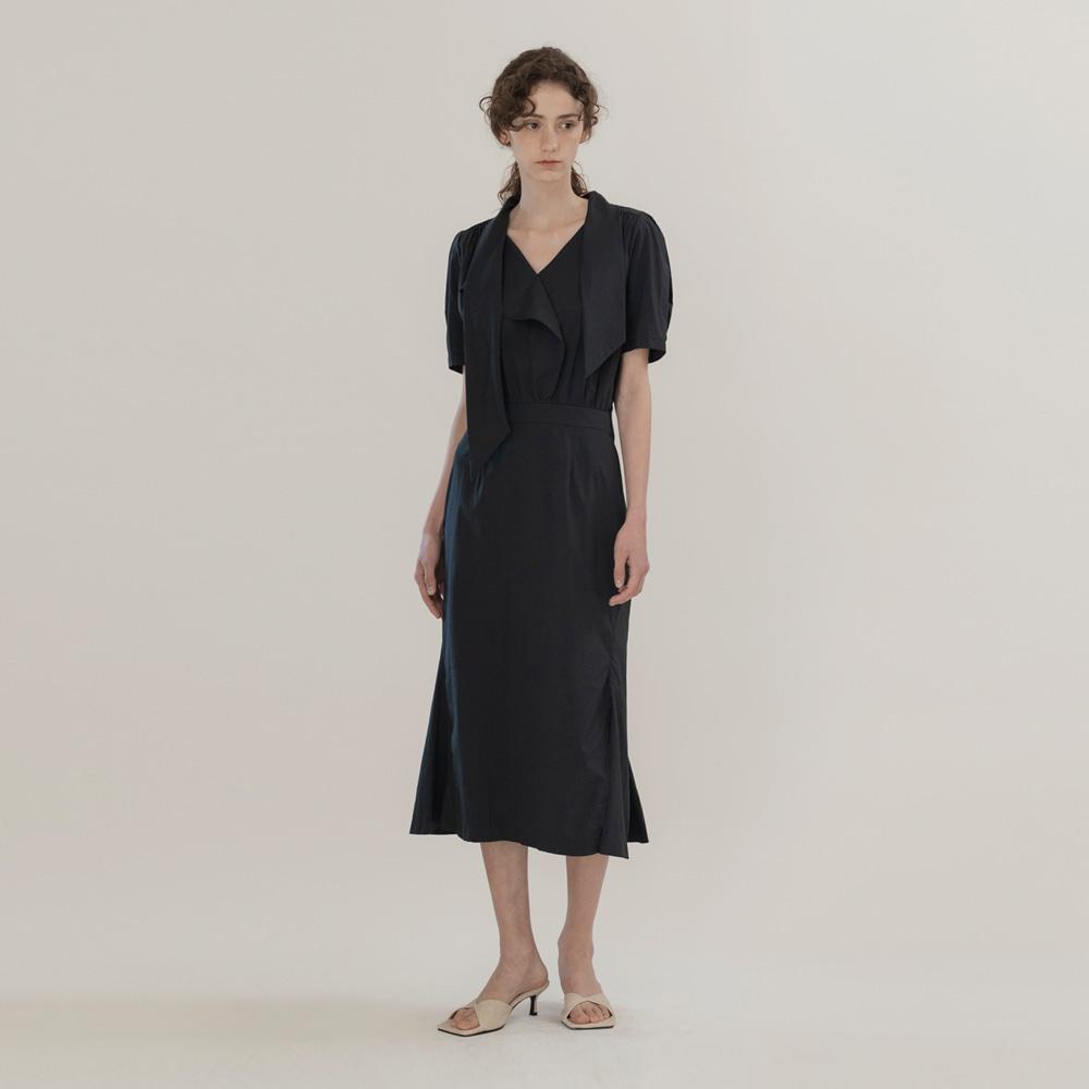 Mommet Percy Tie Slit Dress Navy