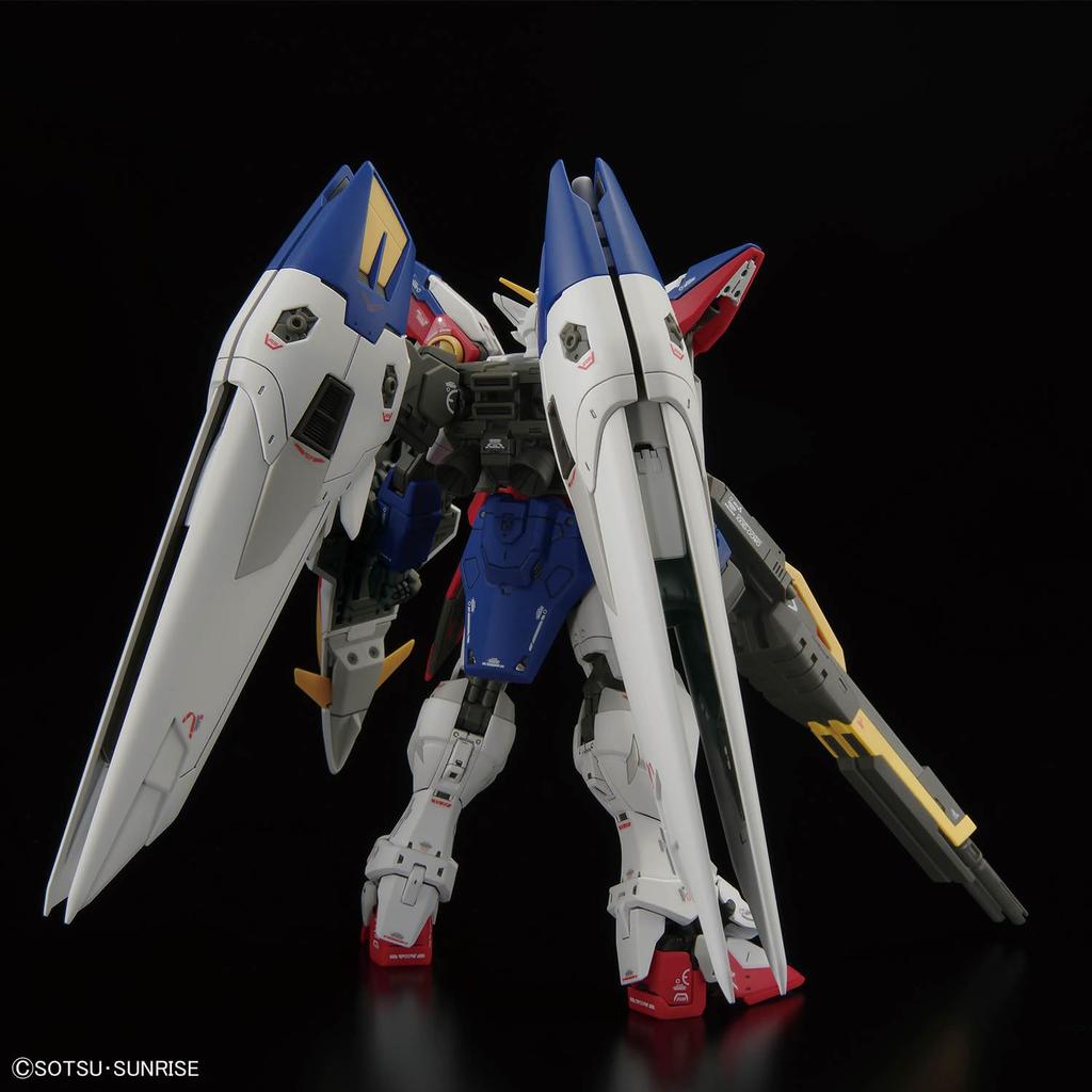 Мобильный доспех Wing Zero Серия Gundam W Пластиковая модель [RG] 1/144 Предварительно окрашенная