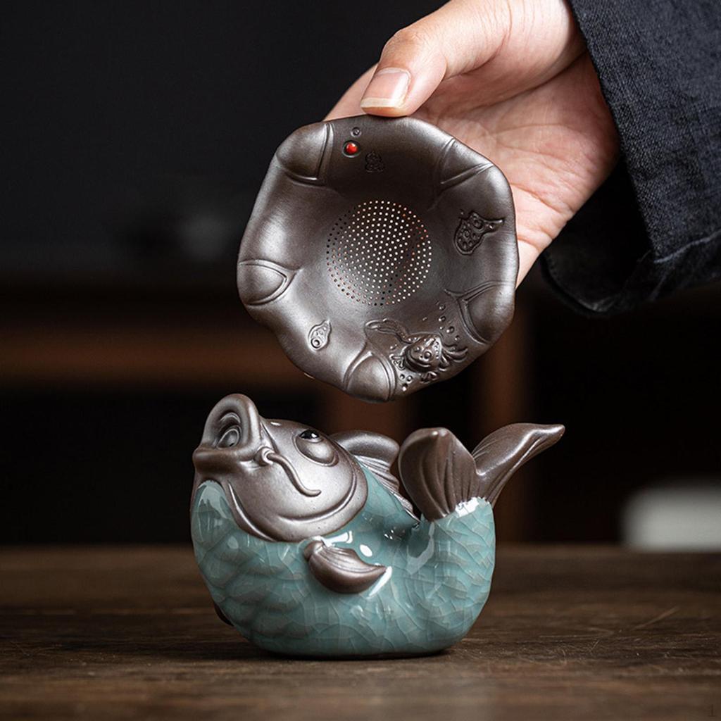 Tea Pet Fish Statue Ceramic Decorative Desktop Decoration with Strainer for Home Restaurant Car