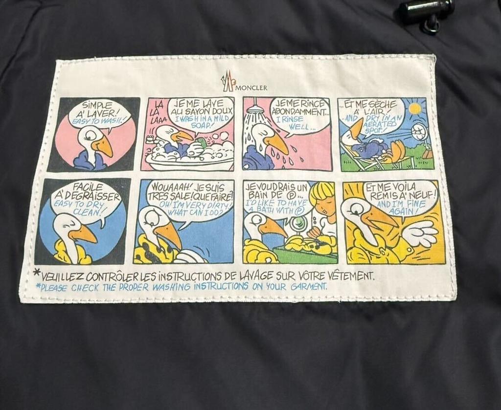 Подержанное Длинное пальто с капюшоном MONCLERПуховик Нейлон Женский