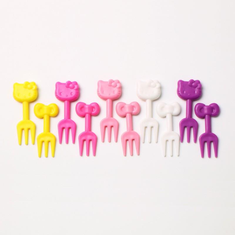 Creative Cartoon Animal Fruit Forks for Kids – Cute, Plastic Bento Picks for Household & Kitchen Use