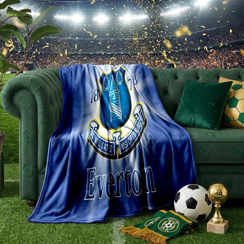 Football Club Everton Throws Blanket Flannel Blankets Plush for Couch Bed Gifts for Men Women Travel picnic blanket Christmas fan gifts