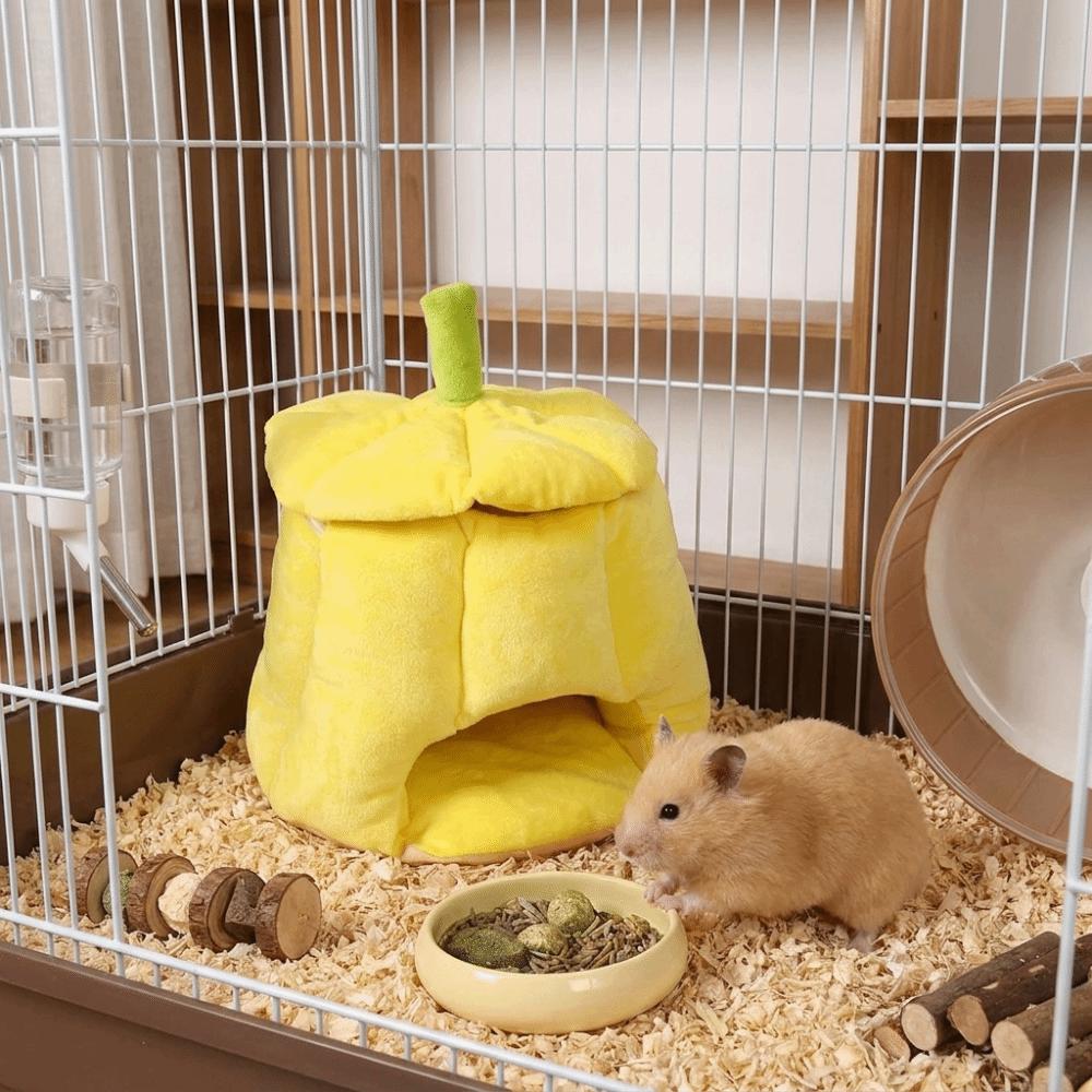 Windproof Hamster Sleeping Cave Warm Guinea Pig Hideout Bed Hamster Pumpkin Nest Cage Accessories