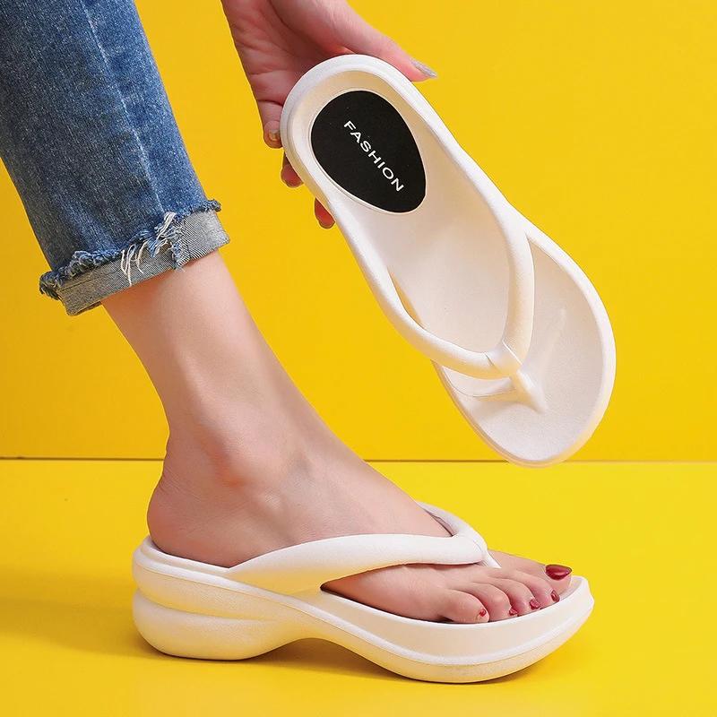 White Thick Sole Wedge Flip Flops for Women 2025 Summer Eva Clip Toe Platform Sandals Woman Fashion Non Slip Beach Slippers
