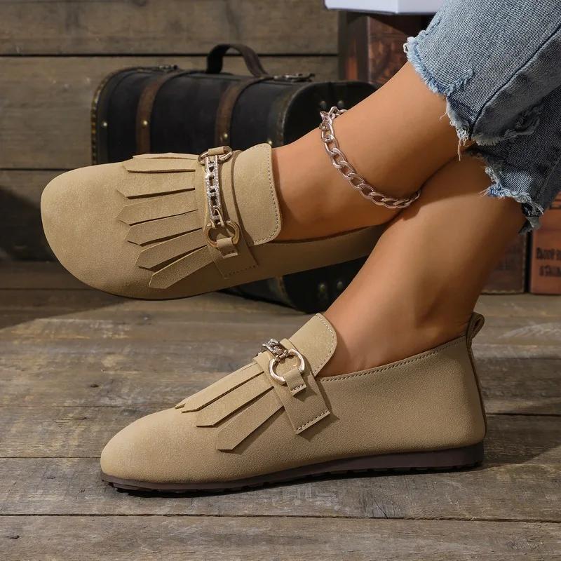 Мода 2024 года, осень и зима, новые популярные женские туфли на плоской подошве с кисточками в стиле ретро, модные повседневные туфли с мягкой подошвой и пряжкой на ремне