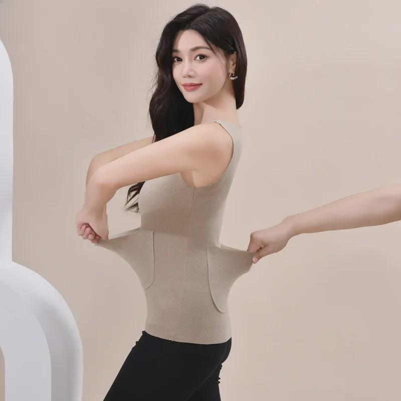 Женский теплый бархатный жилет с двумя карманами — бесшовный, облегающий, с двухсторонней шлифовкой для защиты живота