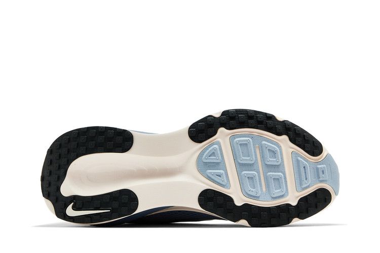 Nike Vomero 18 Пепельно-серый