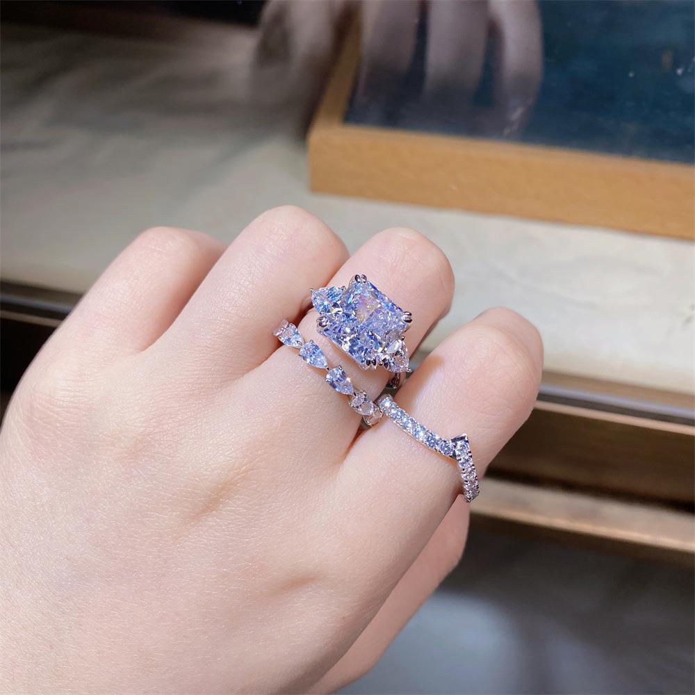 Элегантное кольцо из стерлингового серебра S925 с цирконом для женщин - европейский и американский стиль, дизайн с бриллиантами с высоким содержанием углерода