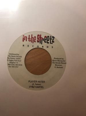 7-дюймовая пластинка VYBZ KARTEL / KERI - Player Hater / My Man NONE In The Streetz 2004 Ямайка Регги, Ска и Даб Б/у