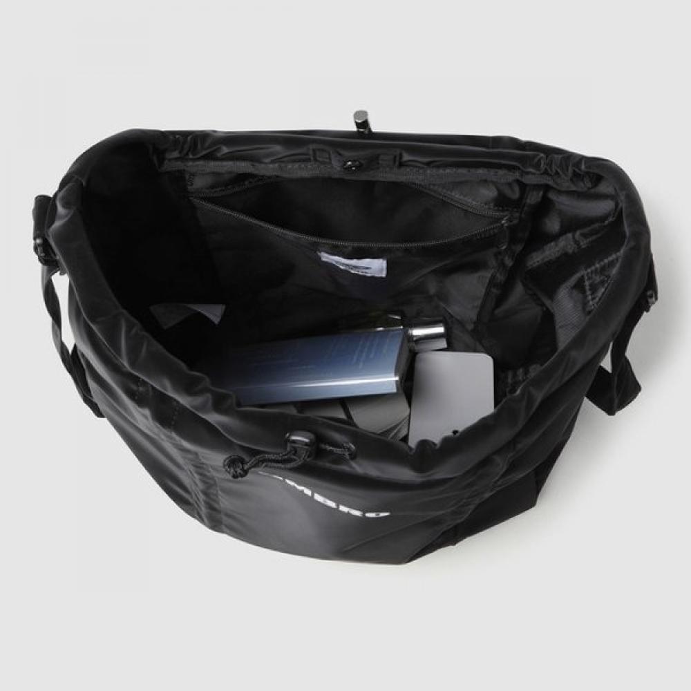 Umbro Unisex Shining Crossbody Bag Blk uq323cbg74Blk